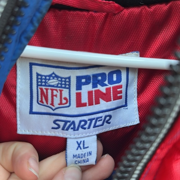 1990's NFL Starter Jacket - Size XL - Picture 4 of 10